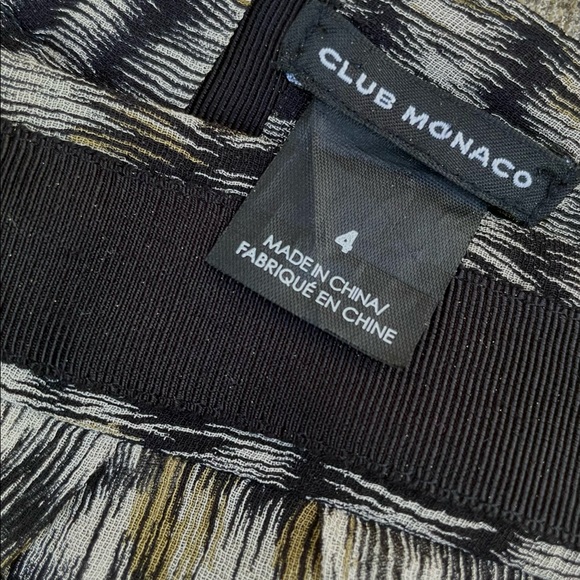 Club Monaco short skirt - Picture 3 of 3
